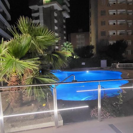 Trinisol II Private Apartments With Sea View Бенидорм Экстерьер фото