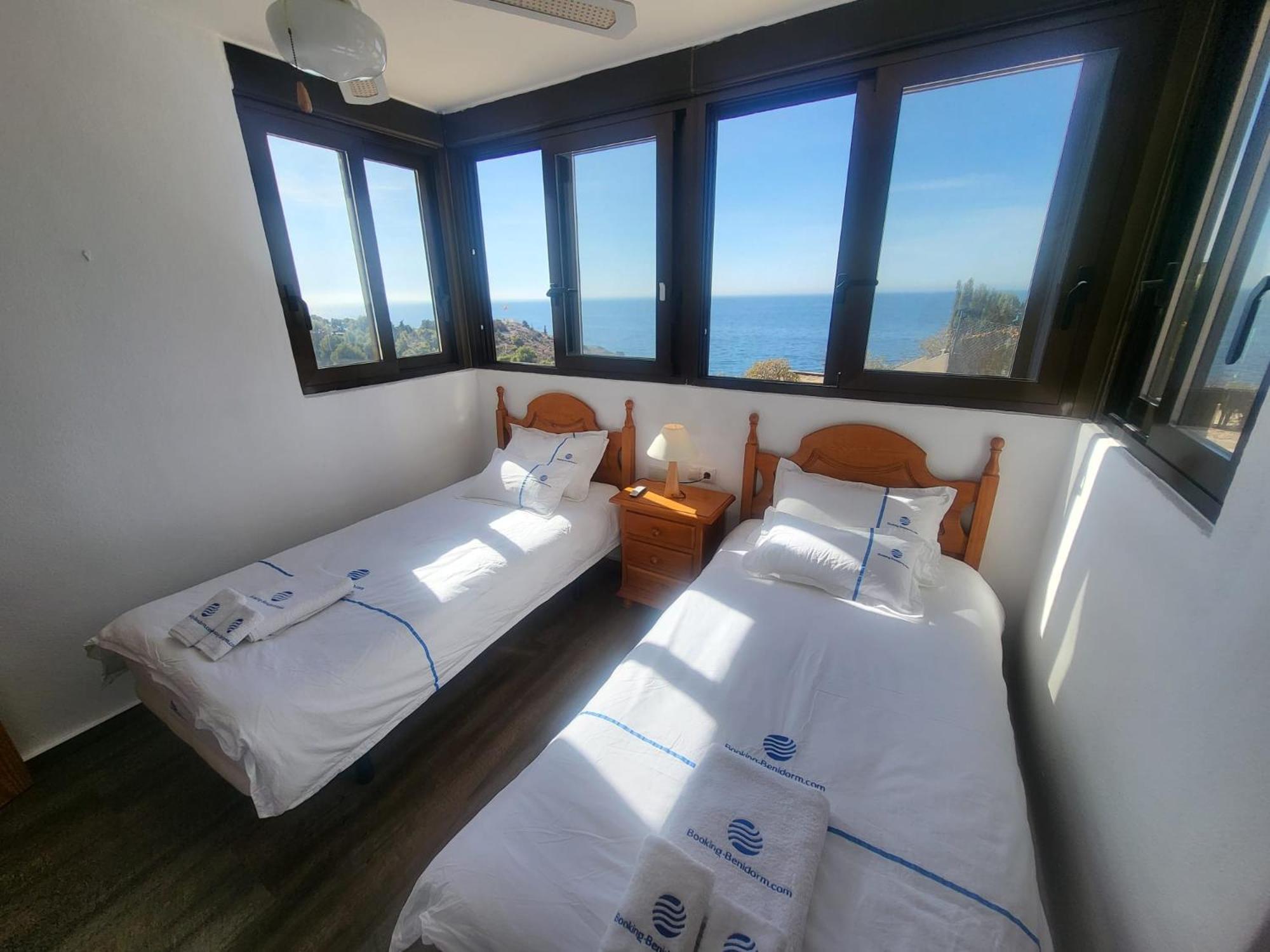 Trinisol II Private Apartments With Sea View Бенидорм Экстерьер фото